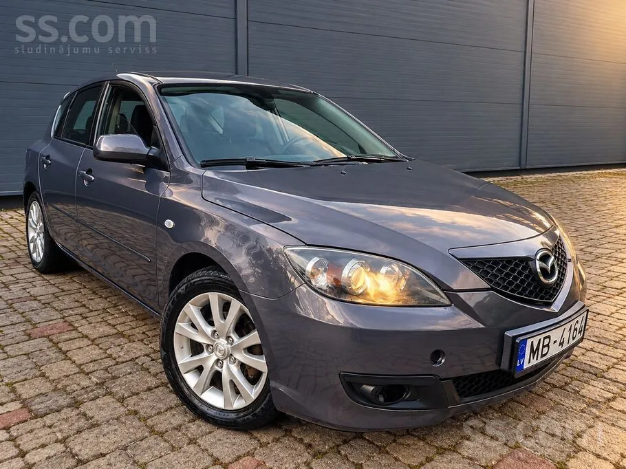 Mazda Mazda3 2007 photo 4