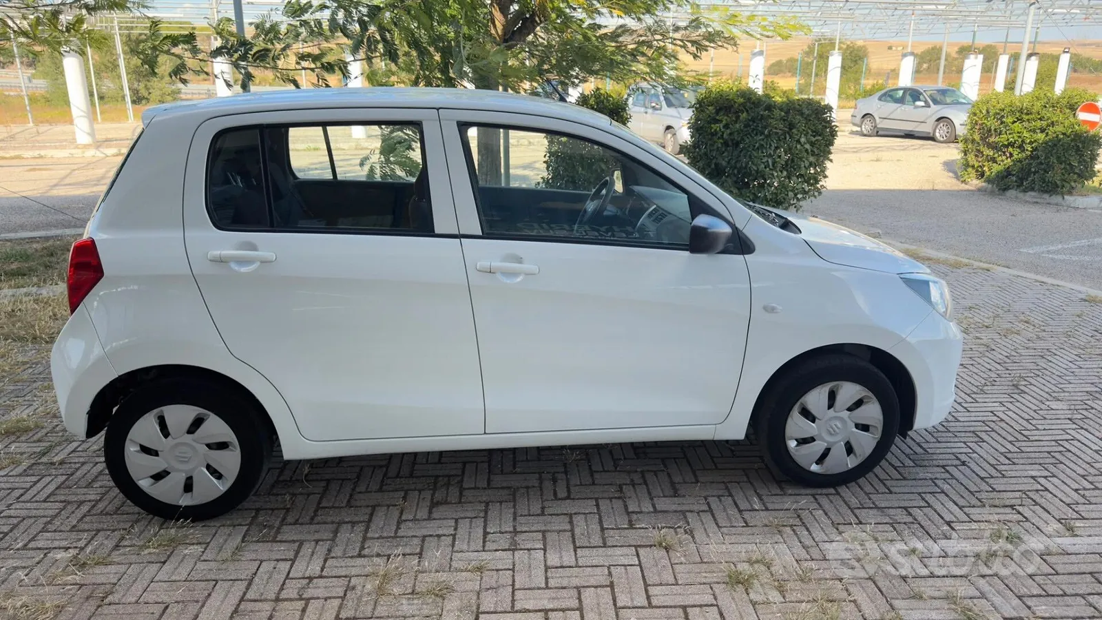 Suzuki Celerio 2015 photo 3