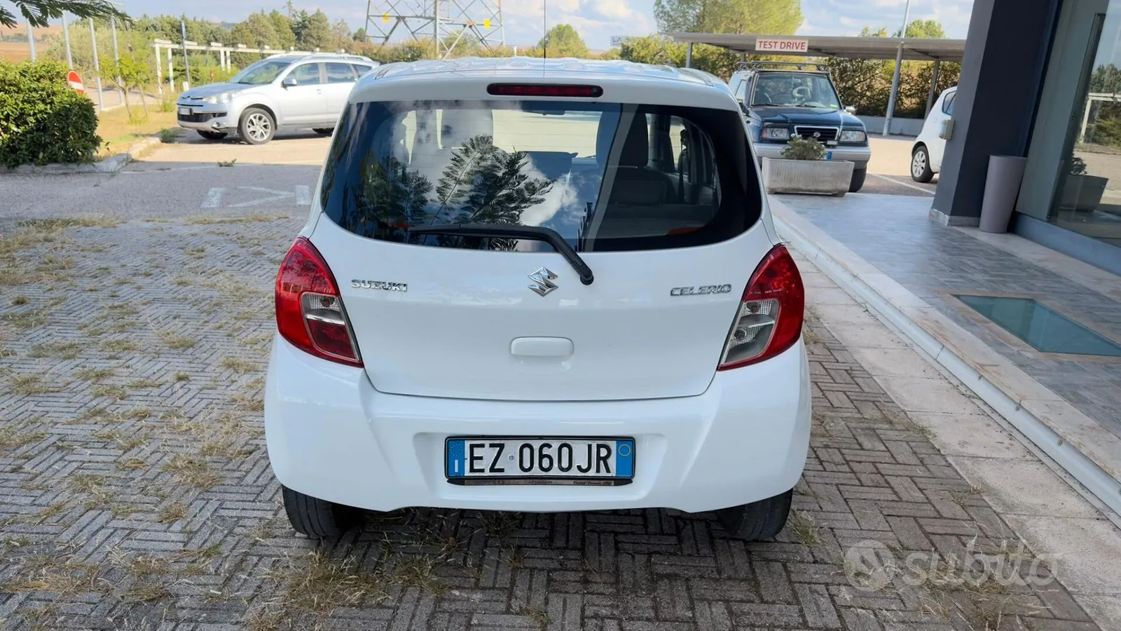 Suzuki Celerio 2015 photo 5