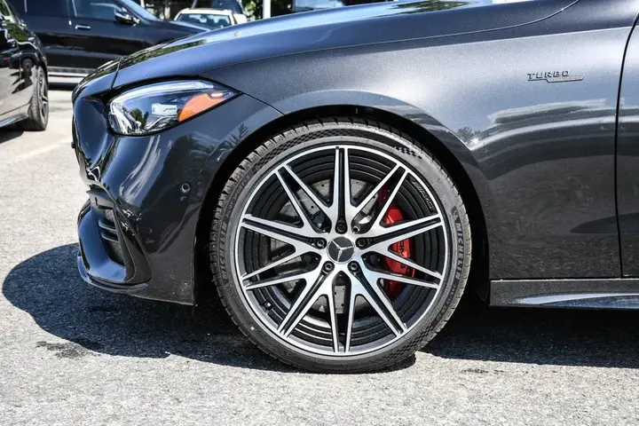 Mercedes-Benz C-Class 2026 photo 4