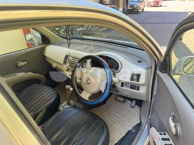 Nissan March 2002 photo 3