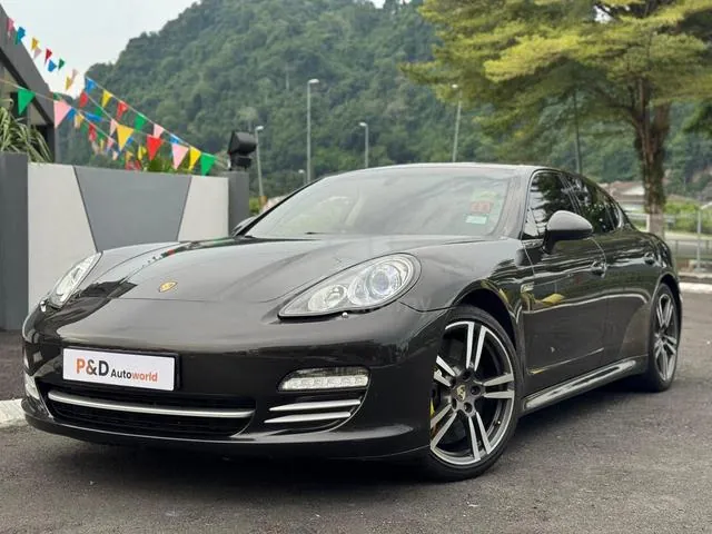 Porsche Panamera