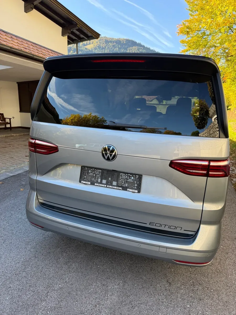 Volkswagen Multivan 2025 photo 2