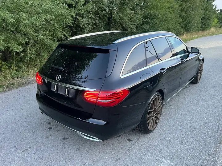 Mercedes-Benz C-Class 2020 photo 3