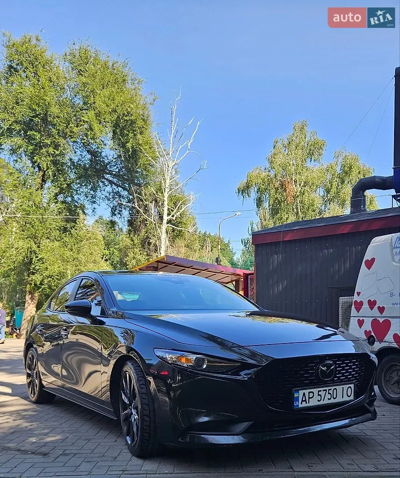 Mazda 3 2018 photo 4