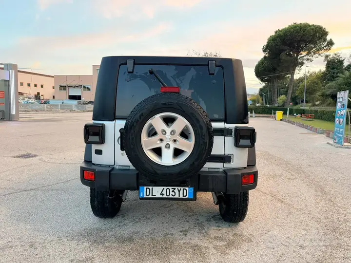 Jeep Wrangler 2008 photo 4