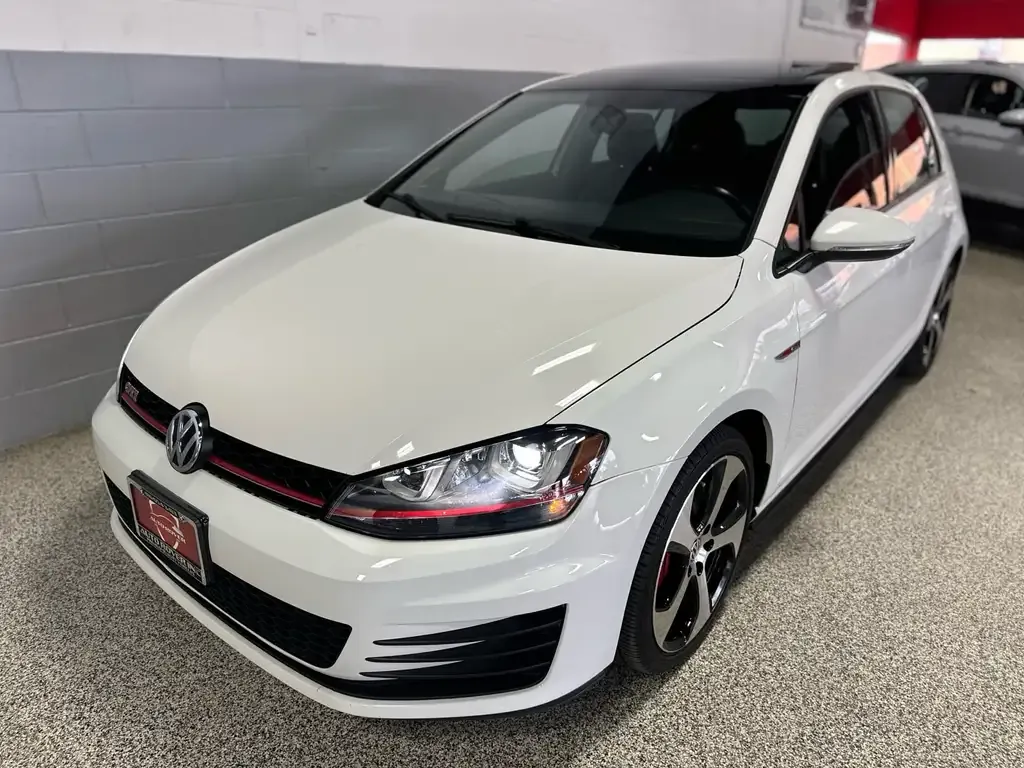Volkswagen Golf 2015 photo 2