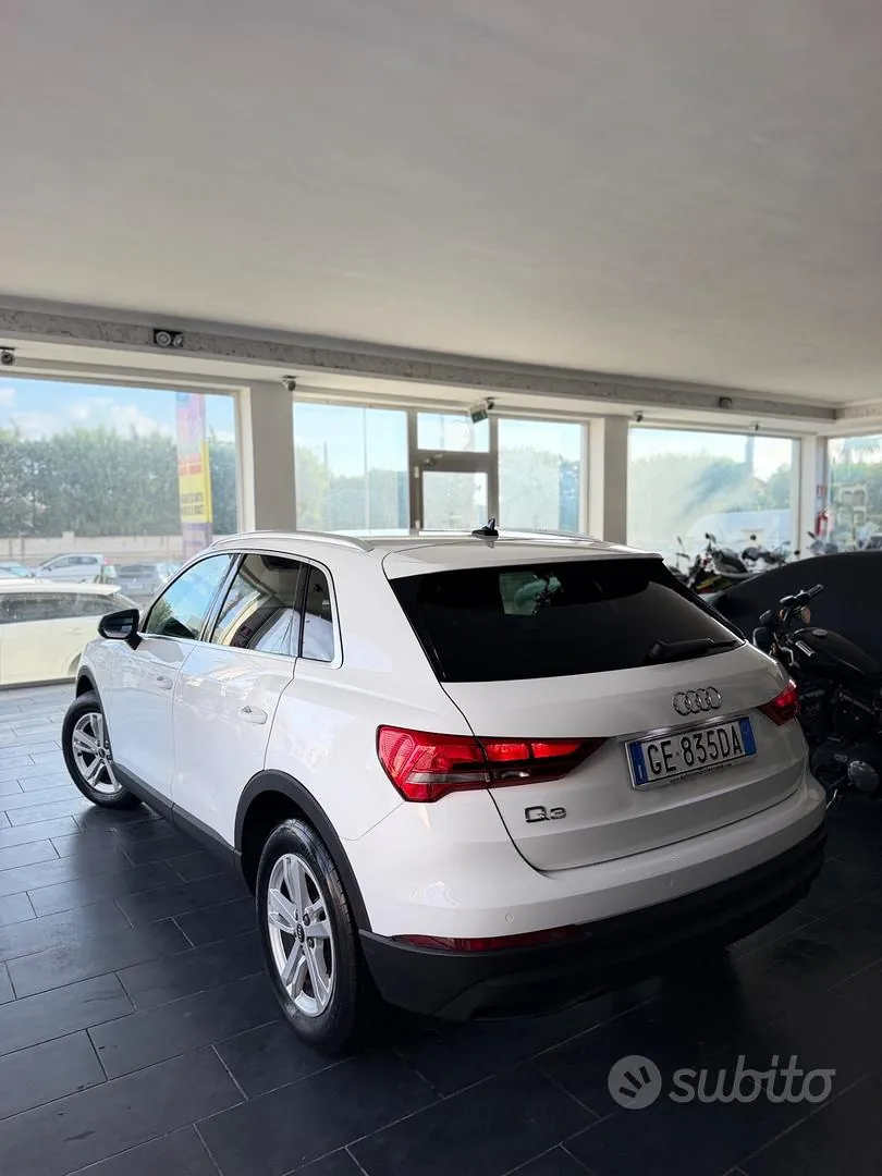 Audi Q3 2021 photo 4