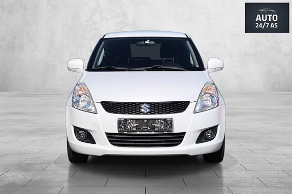 Suzuki Swift 2011 photo 3