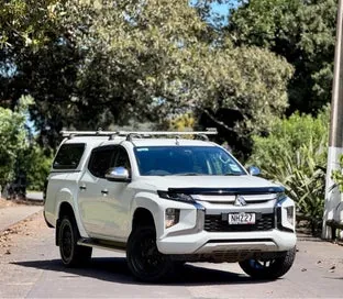 Mitsubishi Triton 2021 photo 2