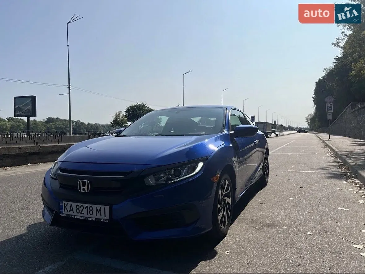 Honda Civic 2018 photo 3