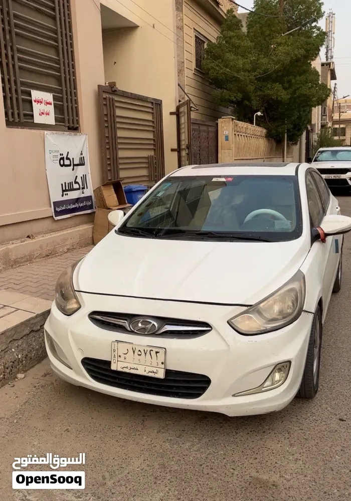 Hyundai Accent 2014 photo 2