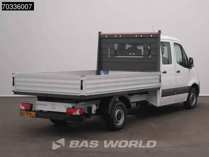 Mercedes-Benz Sprinter 2021 photo 2