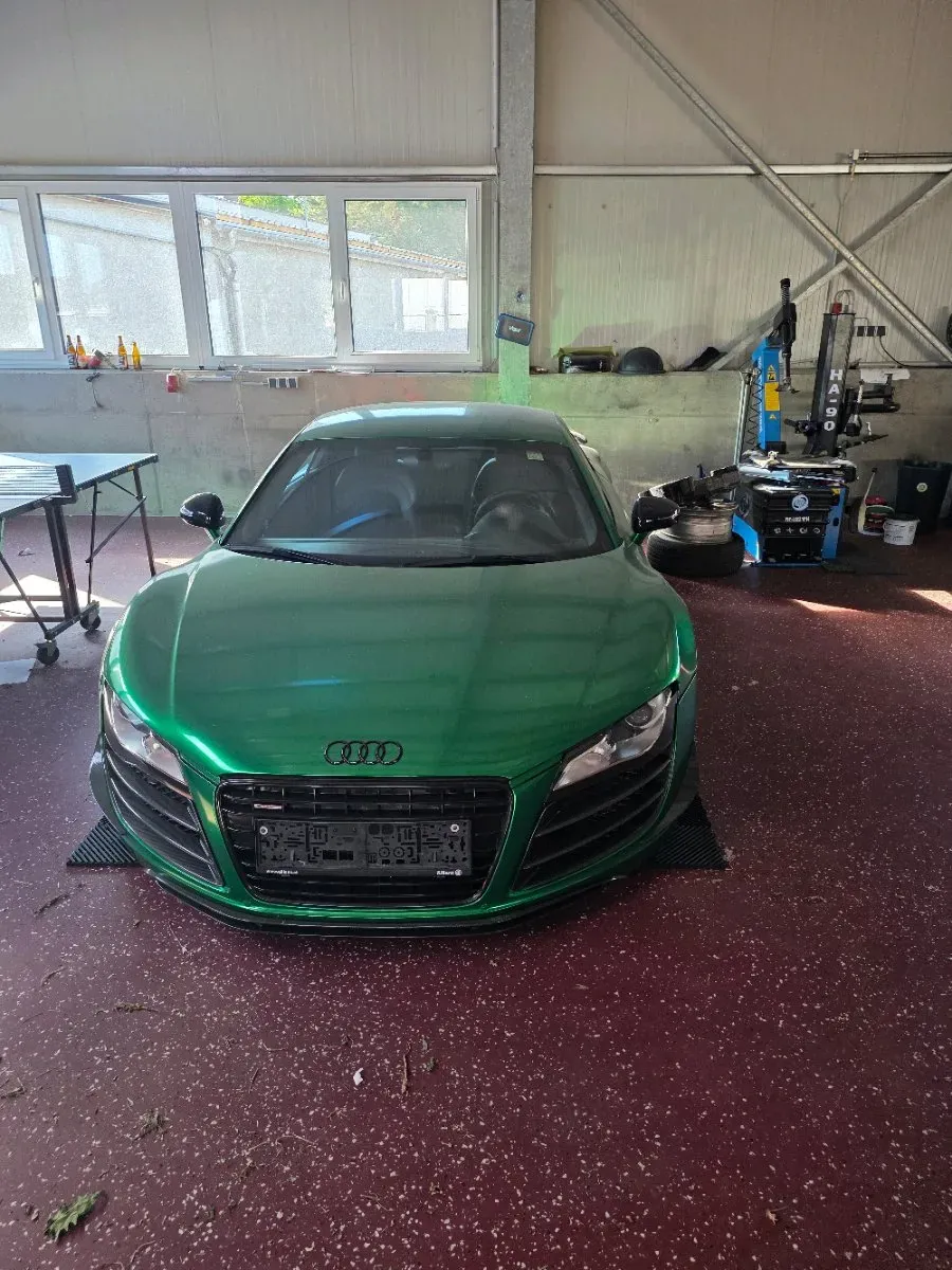 Audi R8 2007 photo 3