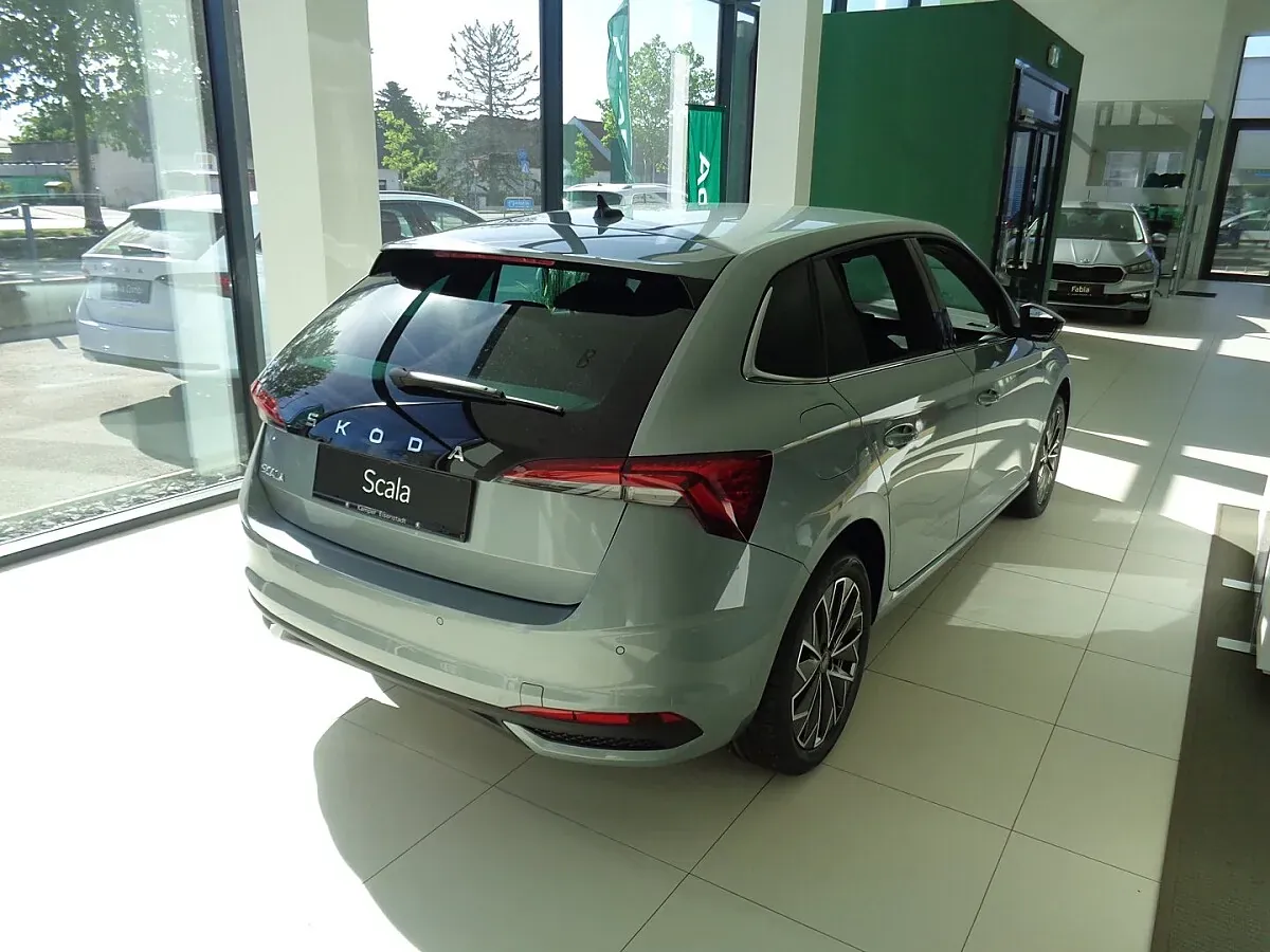 Skoda Scala 2026 photo 2