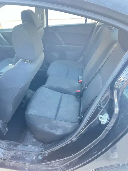 Mazda 3 2011 photo 5