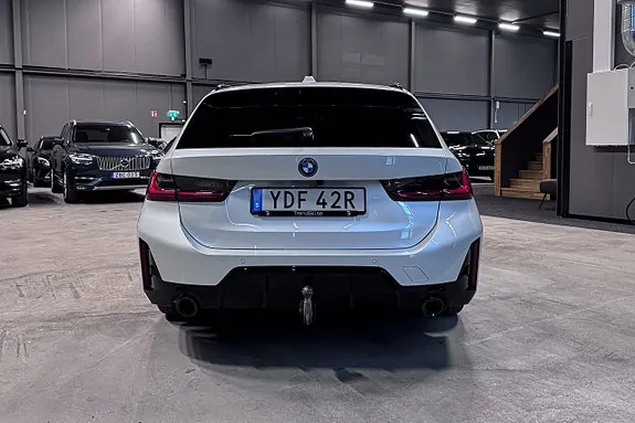 BMW 330E 2024 photo 5