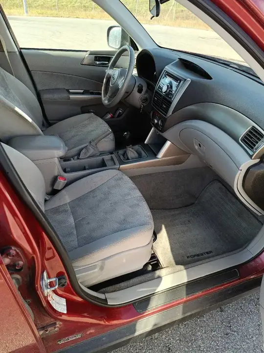Subaru Forester 2010 photo 5