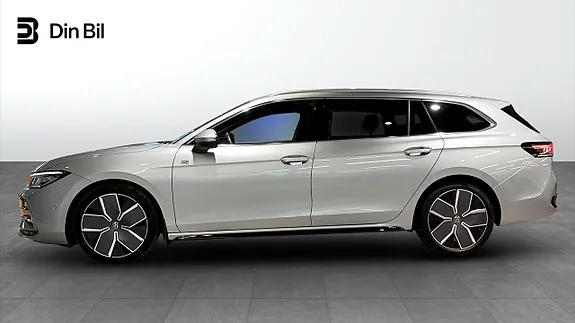 Volkswagen Passat 2026 photo 2
