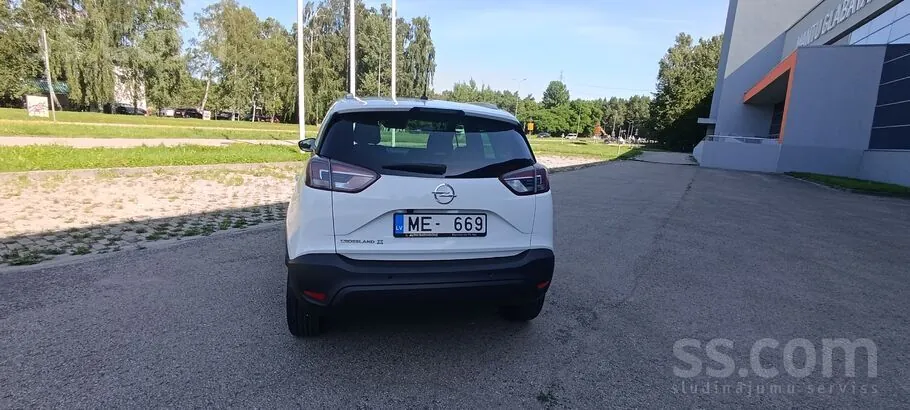 Opel Crossland X 2019 photo 2