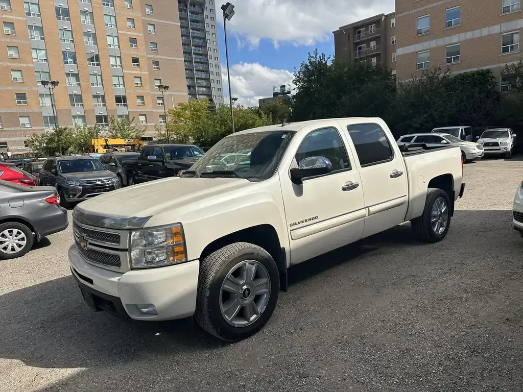 Chevrolet Silverado 1500 2012 photo 2