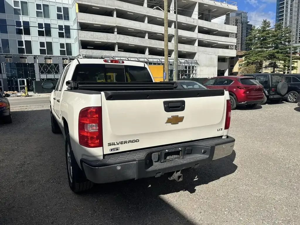 Chevrolet Silverado 1500 2012 photo 4