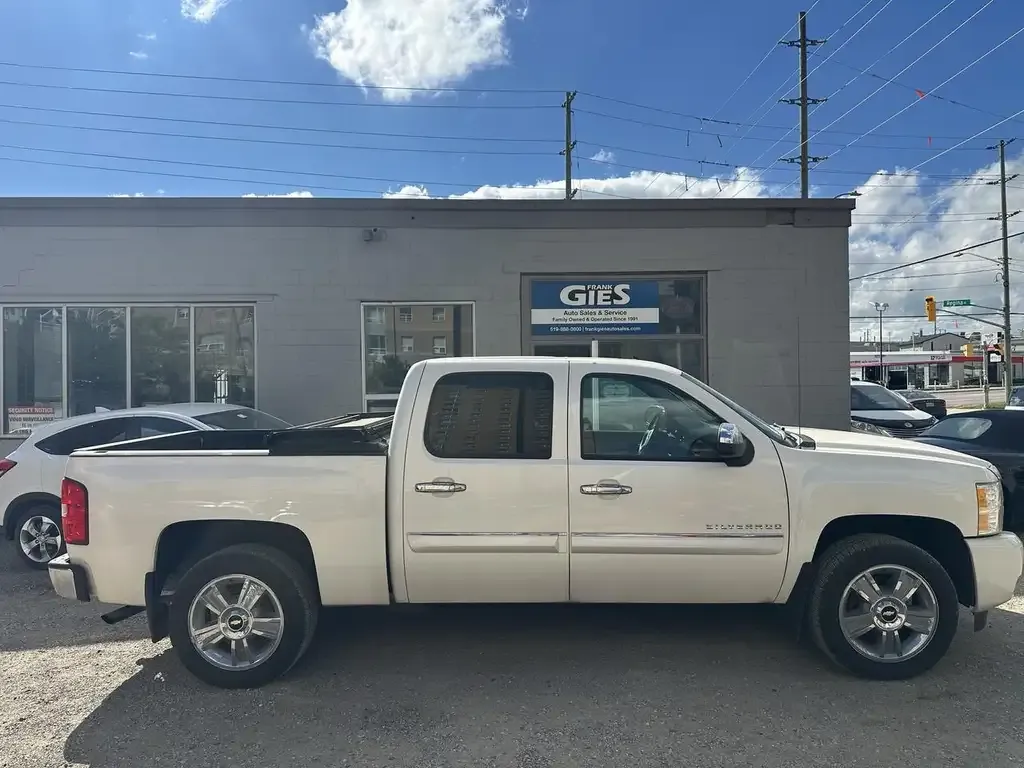 Chevrolet Silverado 1500 2012 photo 3