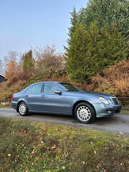 Mercedes-Benz E 200 D