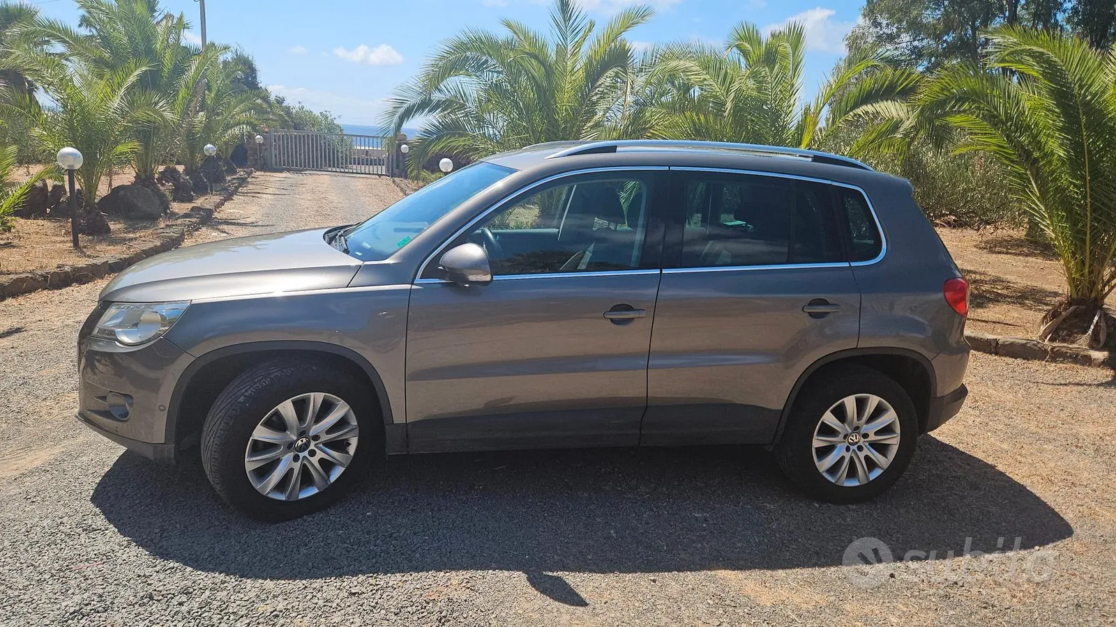 Volkswagen Tiguan 2008 photo 2
