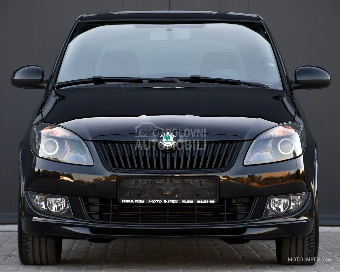 Skoda Fabia 2012 photo 5