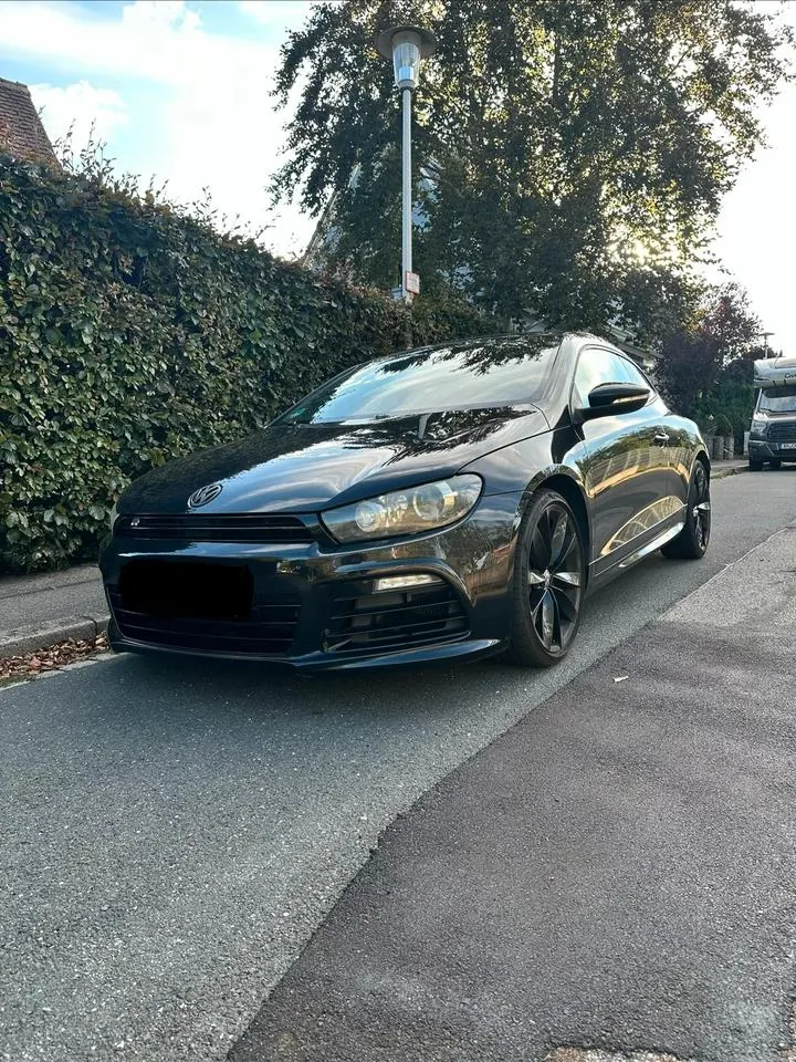 Volkswagen Scirocco R