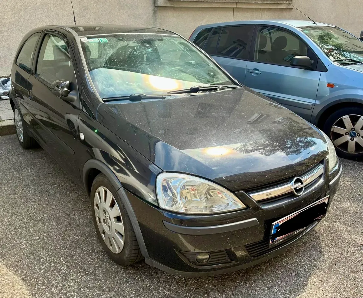 Opel Corsa 2004 photo 2