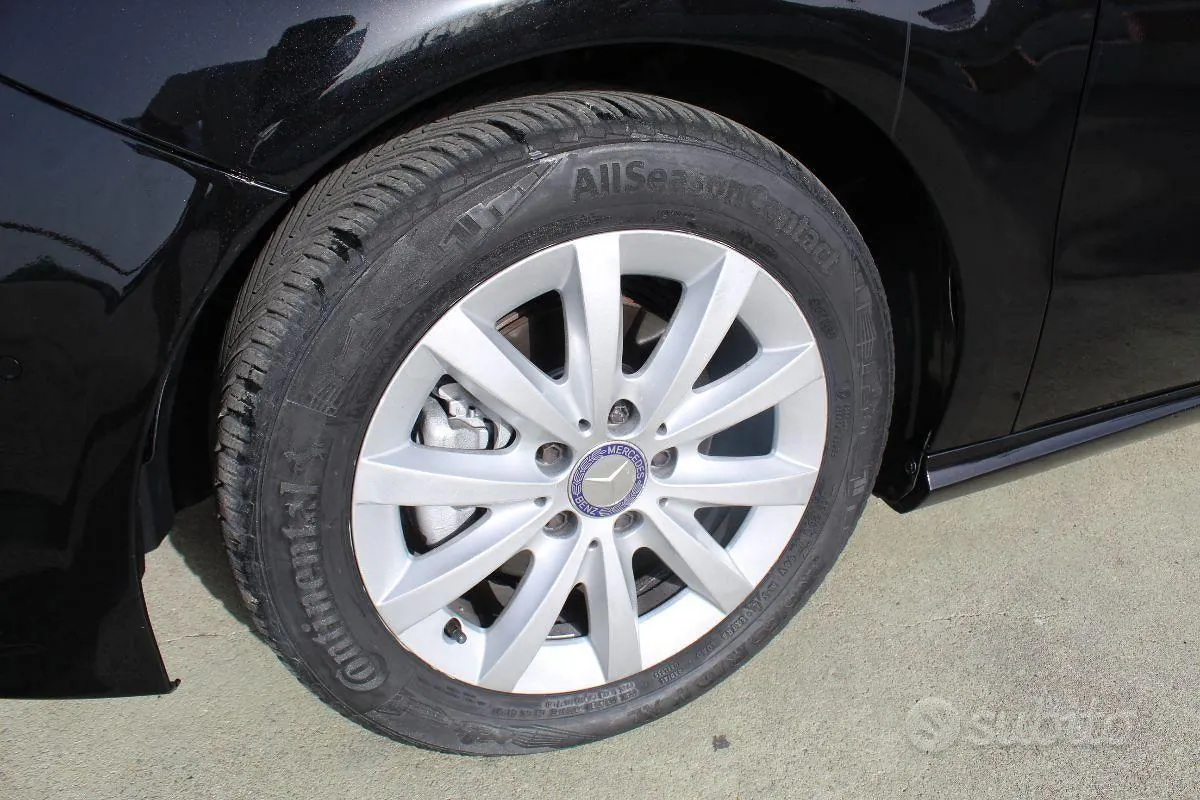 Mercedes-Benz B 2014 photo 4