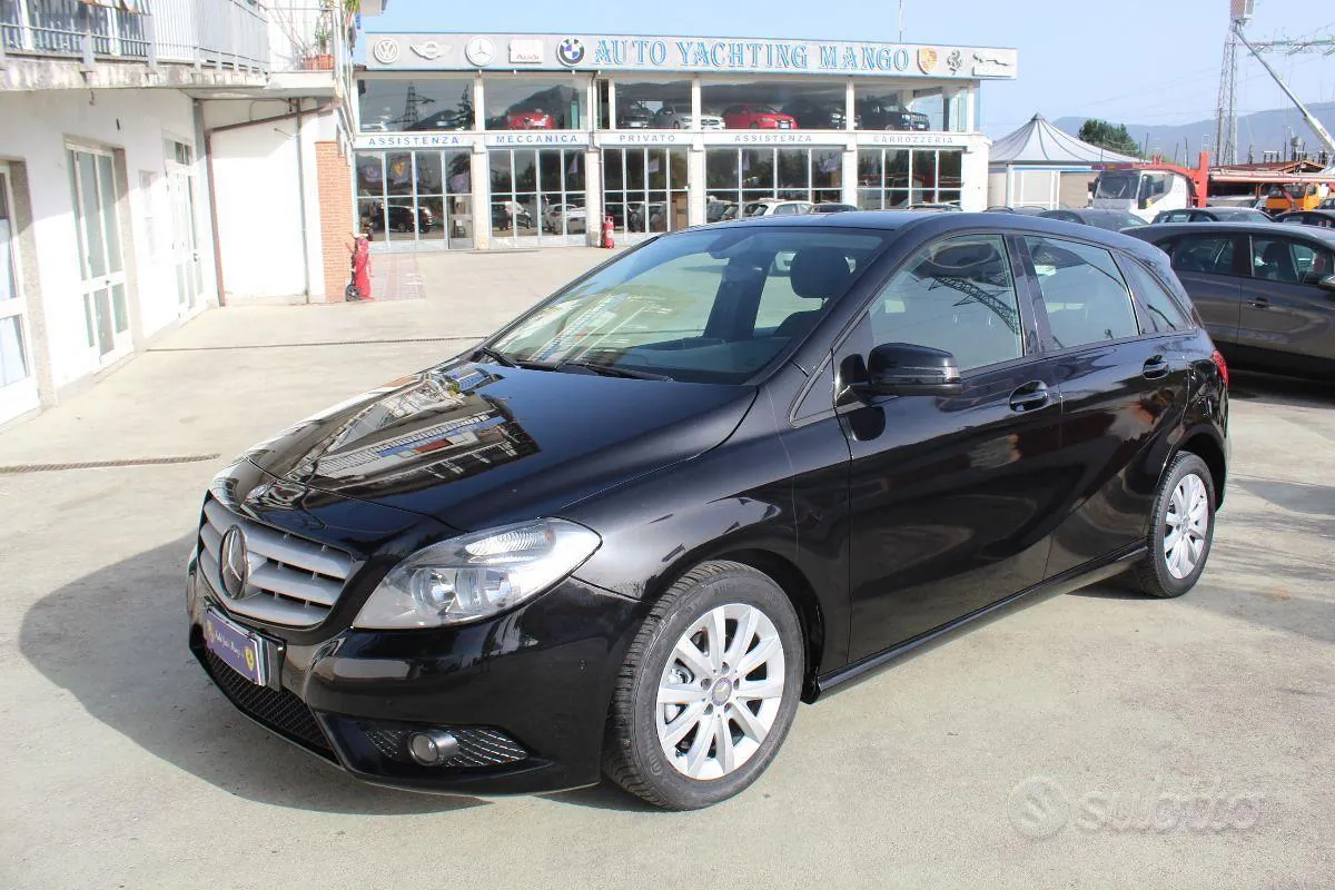 Mercedes-Benz B
