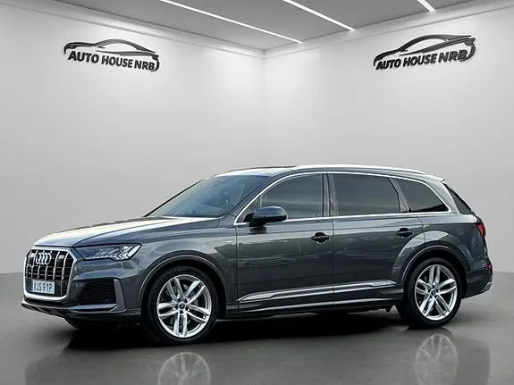 Audi Q7 2020 photo 2