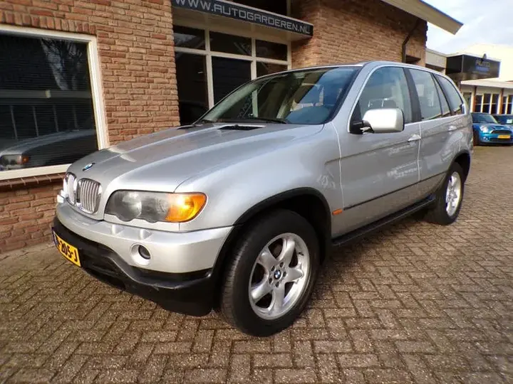 BMW X5