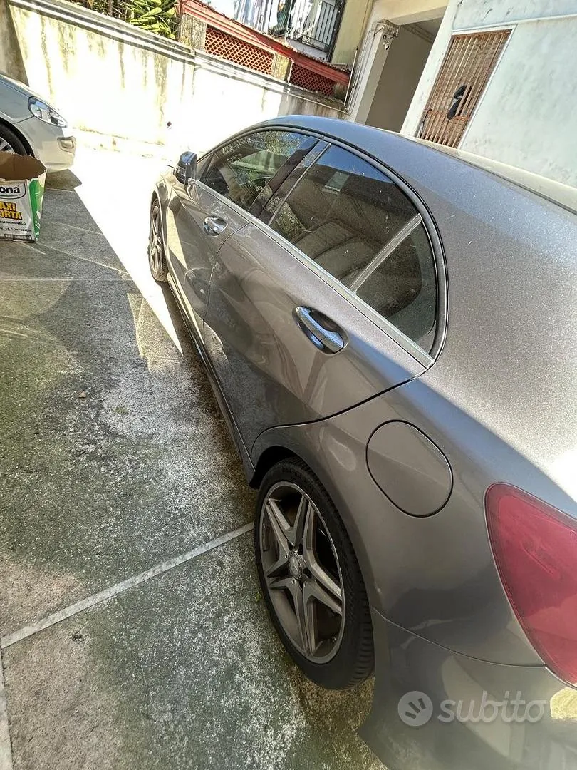 Mercedes-Benz A-Class 2015 photo 4