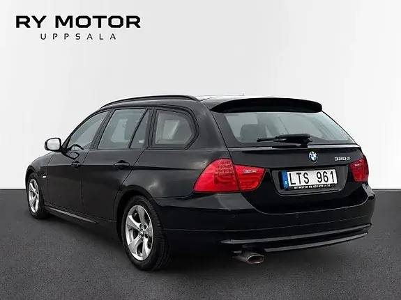 BMW 320D 2011 photo 3