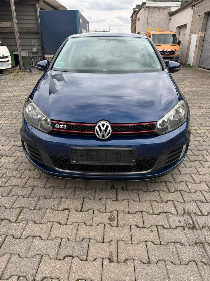 Volkswagen Golf 6