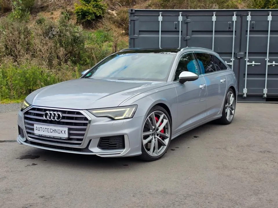 Audi S6 Avant