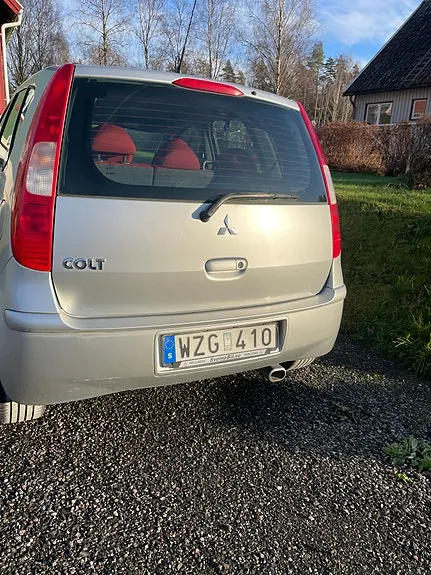 Mitsubishi Colt 2005 photo 3