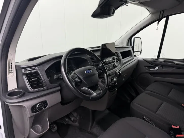 Ford Transit Custom 2022 photo 3