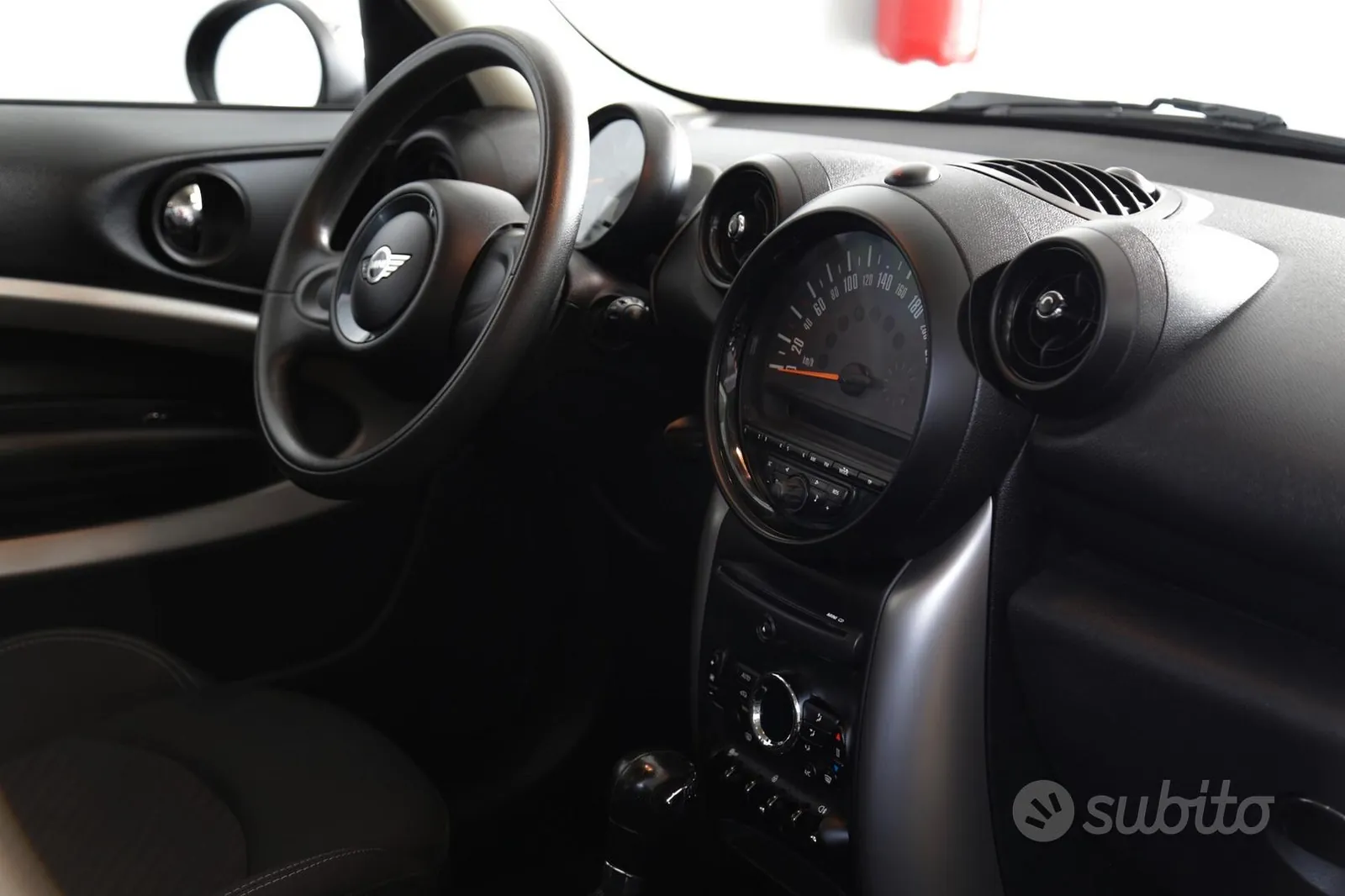Mini Paceman 2016 photo 5