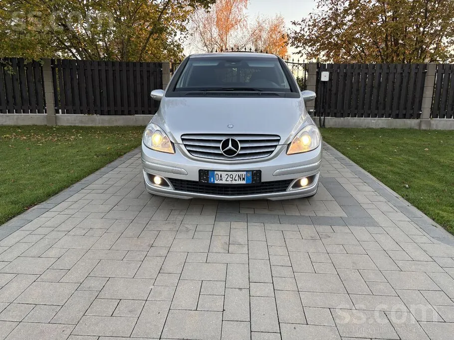 Mercedes-Benz B200 2006 photo 2
