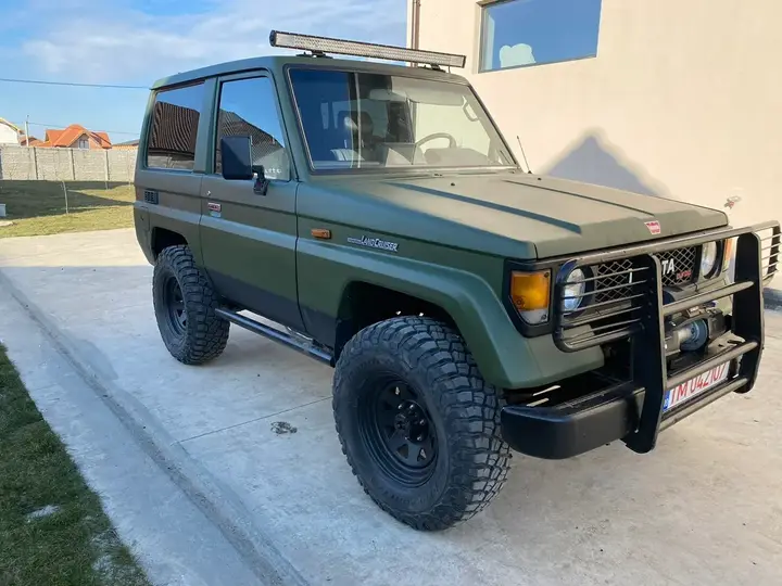 Toyota Land Cruiser