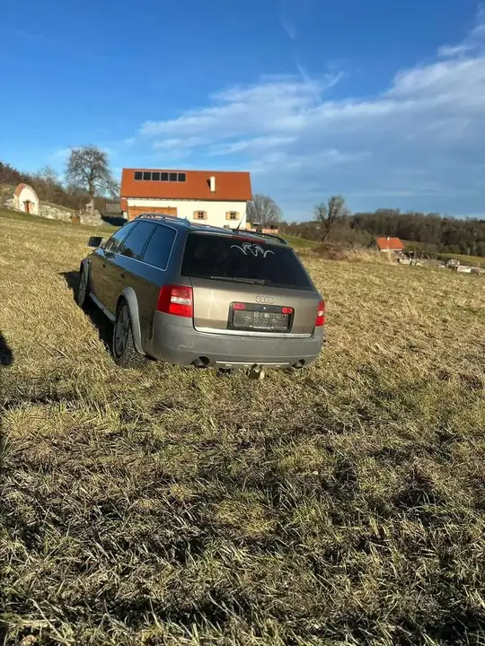 Audi A6 Allroad 2003 photo 2