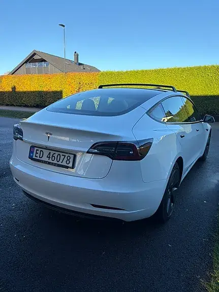 Tesla Model 3 2021 photo 5