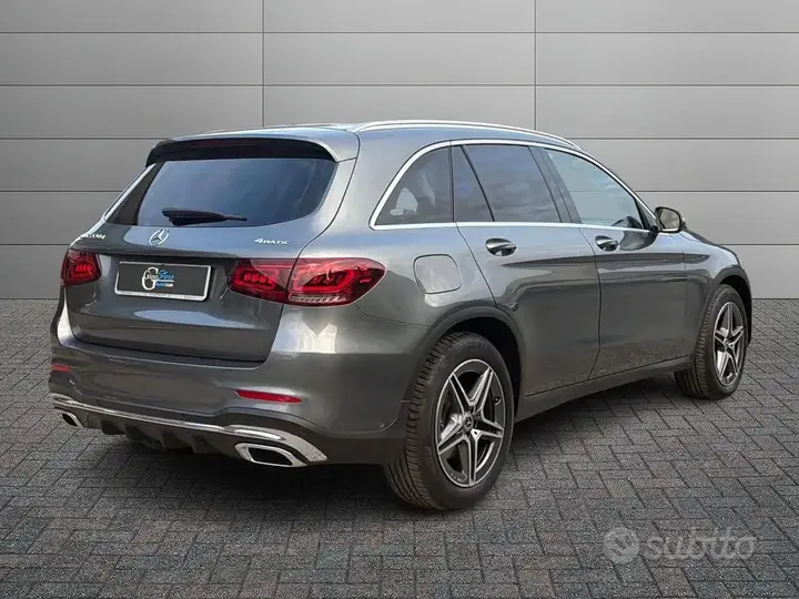 Mercedes-Benz Glc 2022 photo 2