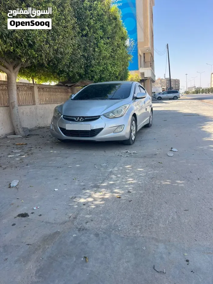 Hyundai Elantra 2012 photo 4
