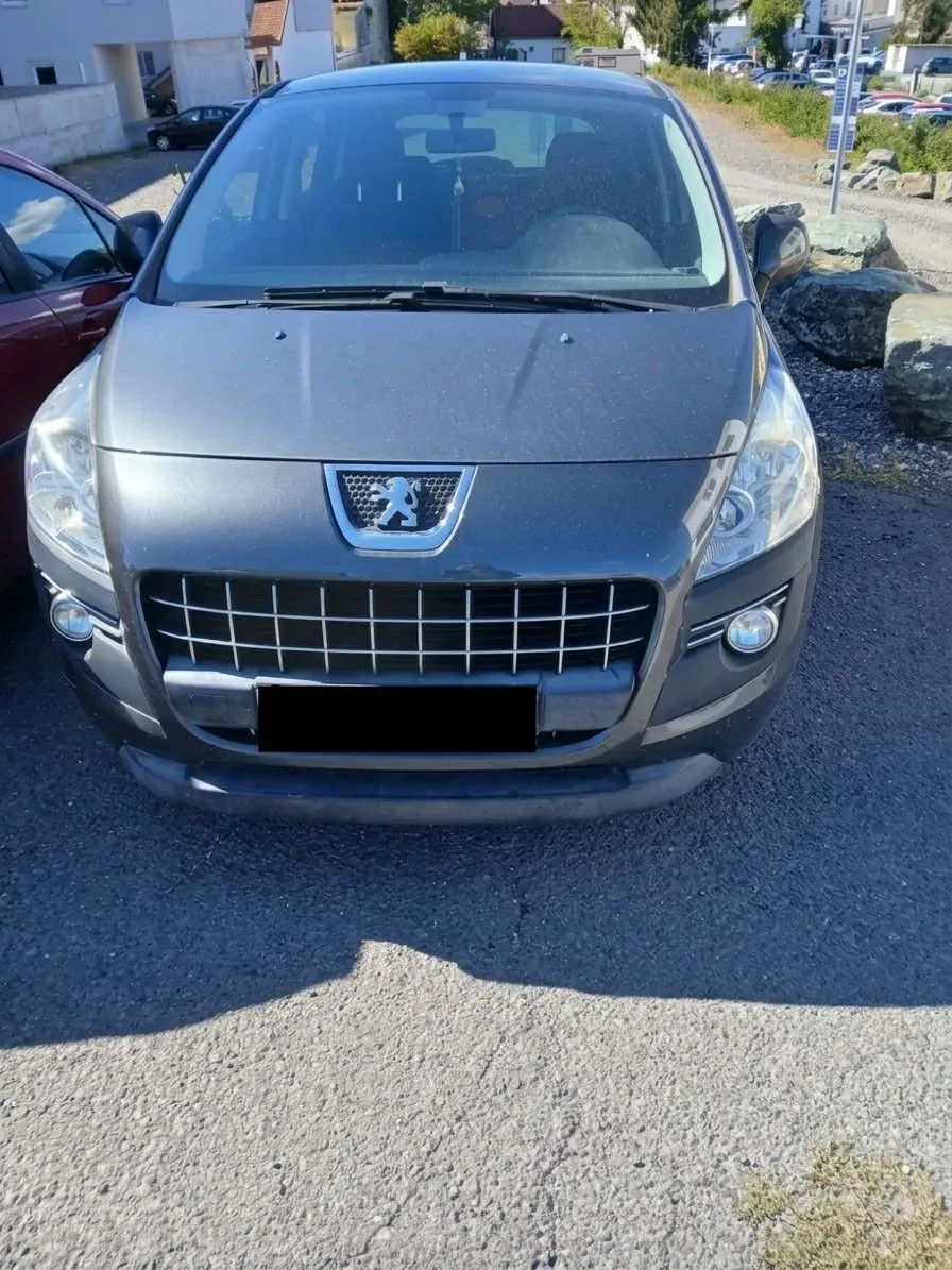 Peugeot 3008 2009 photo 2